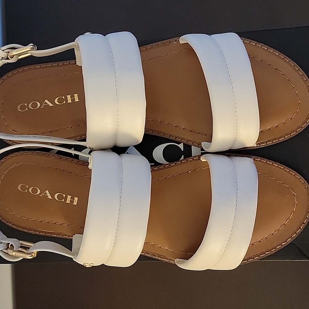 Coach White leather sandals - Picture 2 of 4